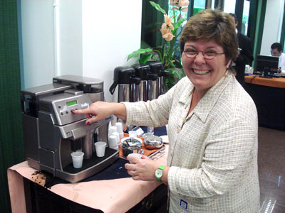 Mercedes Sanchez e a cafeteira do Palácio do Planalto